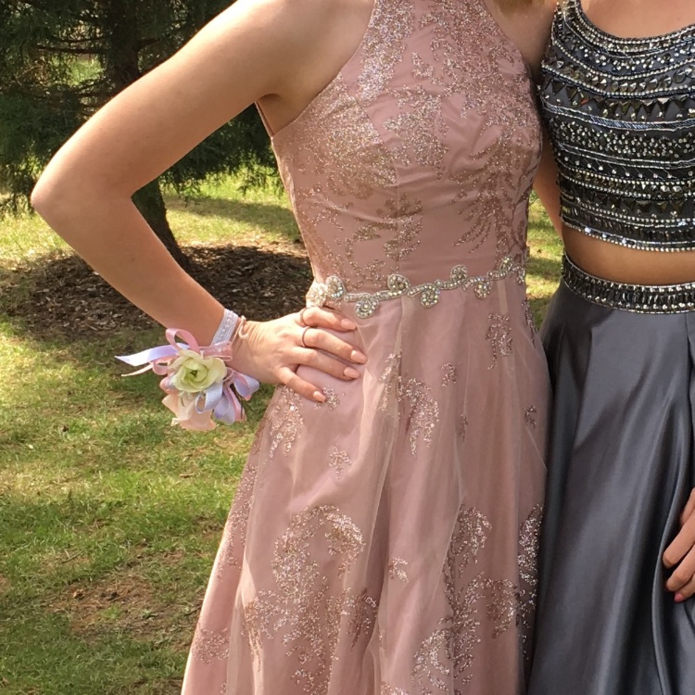 PROM DRESS